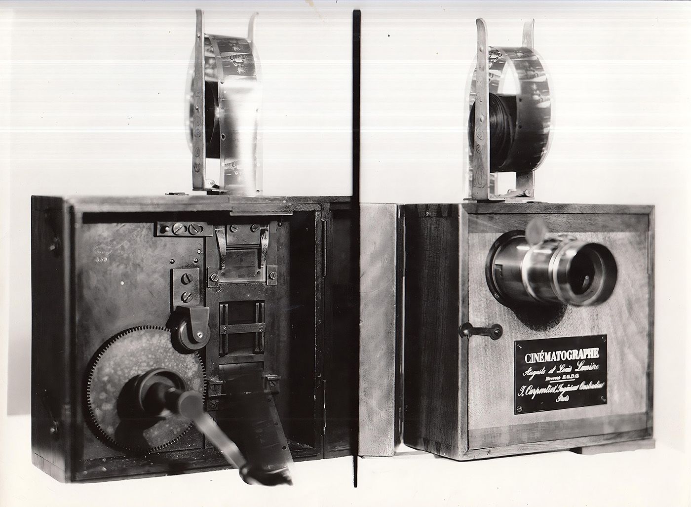 Cinématographe Lumière motion picture projector, from the front and behind.